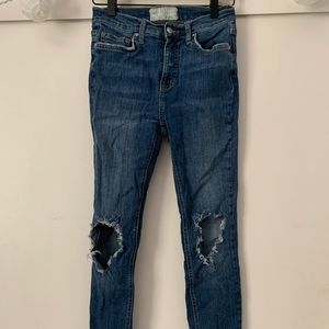 Free people skinny jeans // size 26